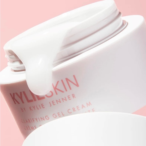 Kylie Skin Clarifying Gel Cream - Picture 4 of 7